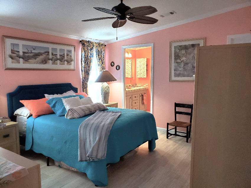 6954 W Duncan Lane a Homosassa, FL Mobile or Manufactured Home for Sale