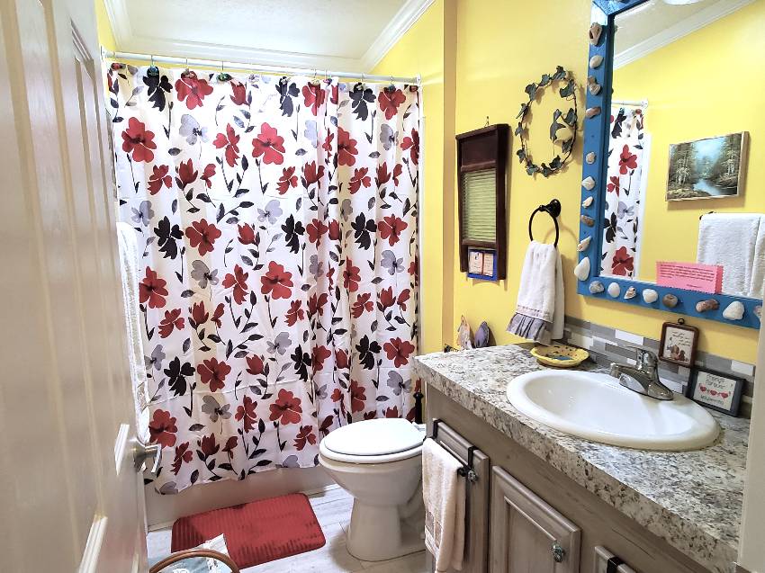6954 W Duncan Lane a Homosassa, FL Mobile or Manufactured Home for Sale