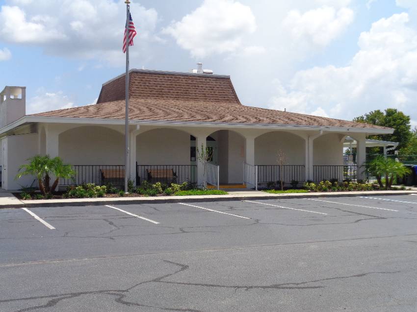 921 Fountainview Lake Dr a Lakeland, FL Mobile or Manufactured Home for Sale