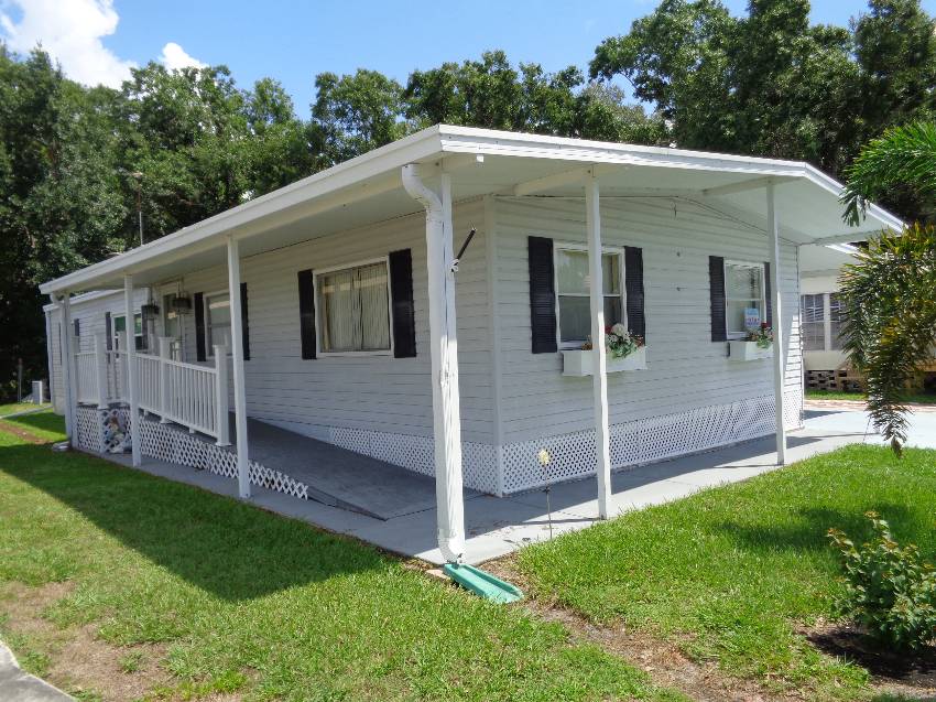 921 Fountainview Lake Dr a Lakeland, FL Mobile or Manufactured Home for Sale