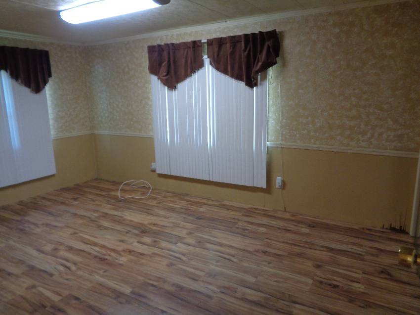 921 Fountainview Lake Dr a Lakeland, FL Mobile or Manufactured Home for Sale