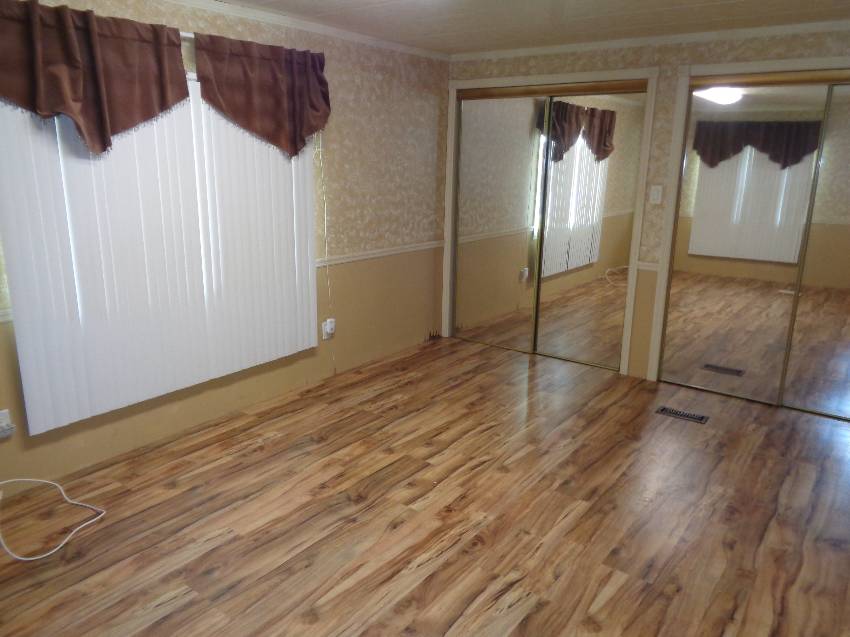 921 Fountainview Lake Dr a Lakeland, FL Mobile or Manufactured Home for Sale