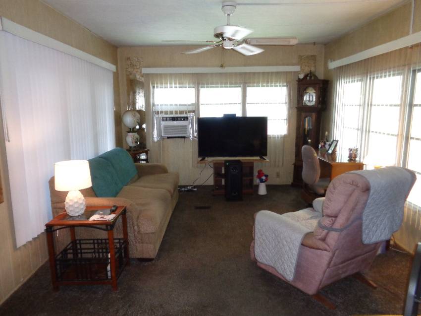 242 Esther St a Lakeland, FL Mobile or Manufactured Home for Sale