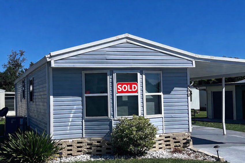 590 Century Drive a Winter Haven, FL Mobile or Manufactured Home for Sale