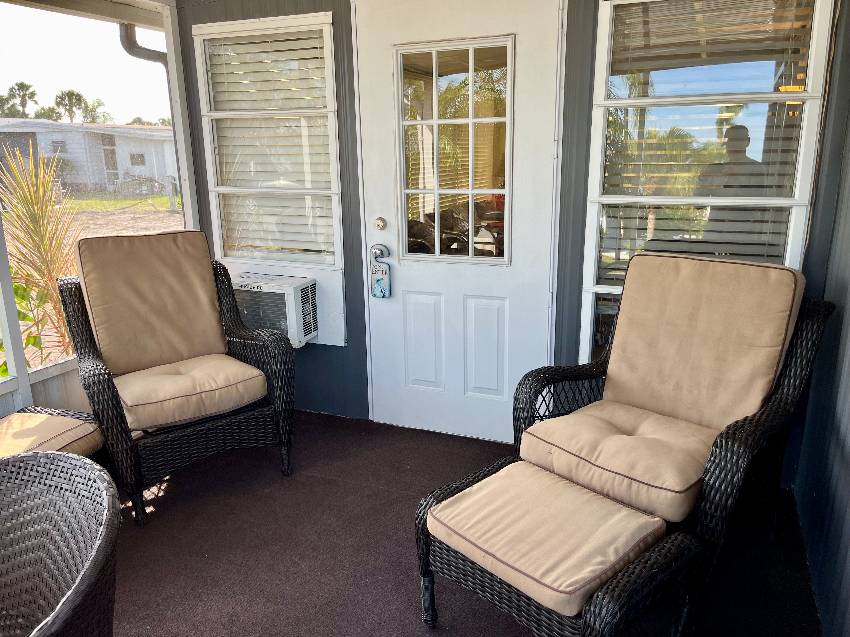 928 Zacapa a Venice, FL Mobile or Manufactured Home for Sale