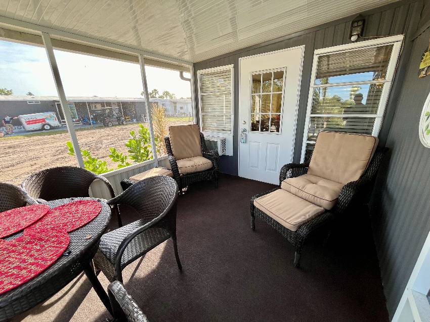 928 Zacapa a Venice, FL Mobile or Manufactured Home for Sale