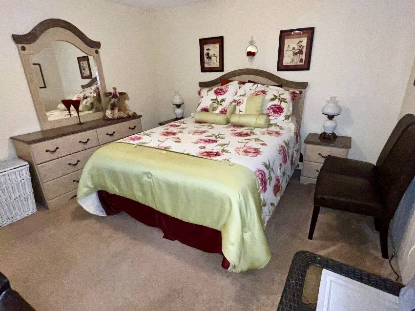 928 Zacapa a Venice, FL Mobile or Manufactured Home for Sale