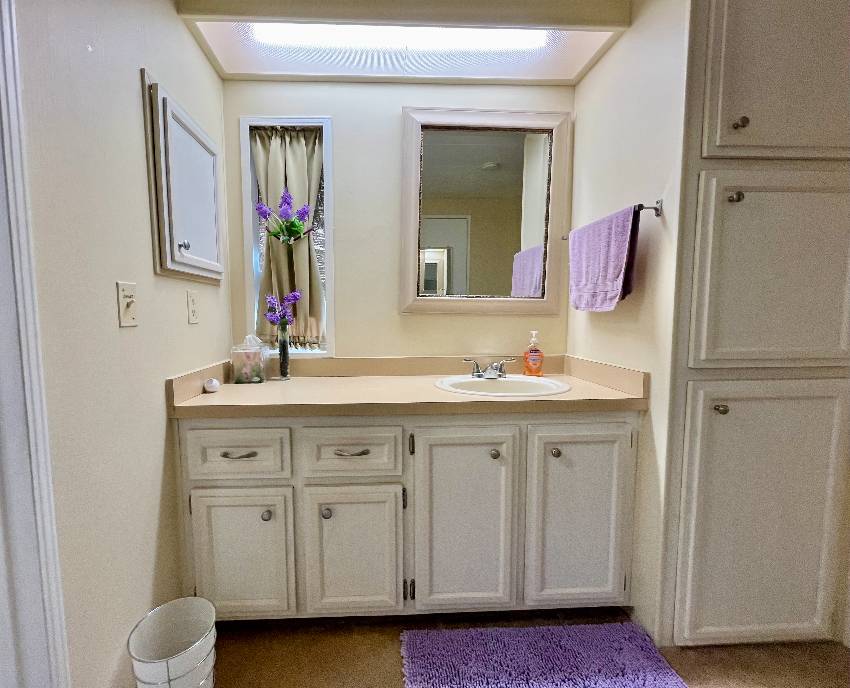 928 Zacapa a Venice, FL Mobile or Manufactured Home for Sale