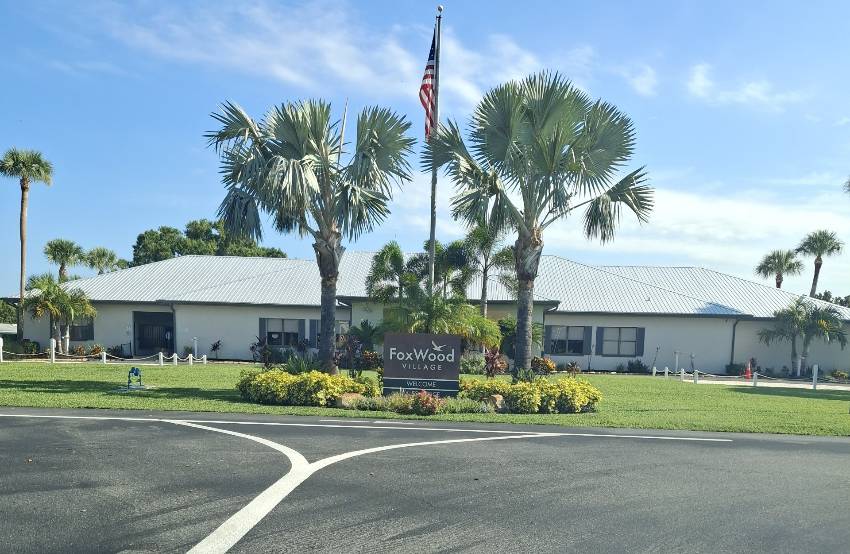 1673 Bassett Dr. a Lakeland, FL Mobile or Manufactured Home for Sale