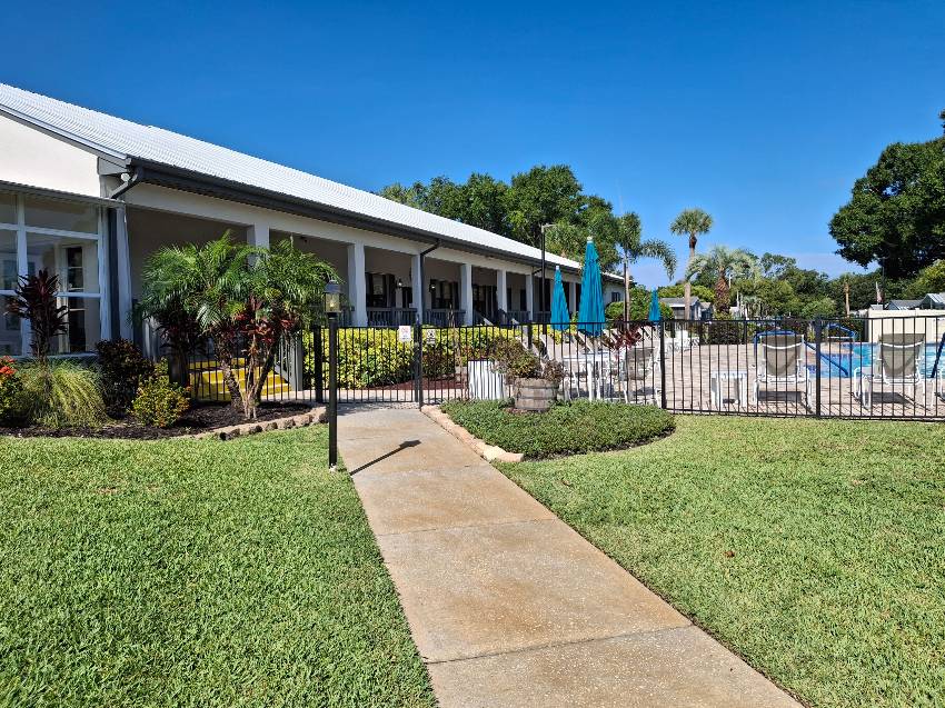 1673 Bassett Dr. a Lakeland, FL Mobile or Manufactured Home for Sale