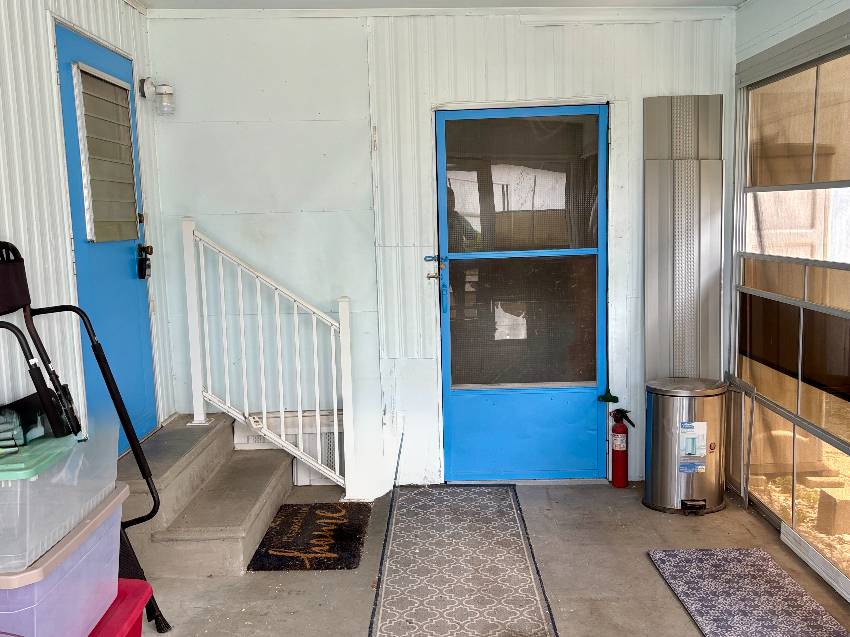 102 Bay St a Venice, FL Mobile or Manufactured Home for Sale