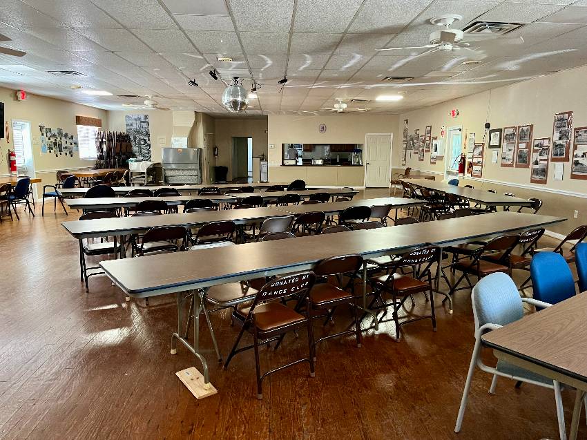 102 Bay St a Venice, FL Mobile or Manufactured Home for Sale