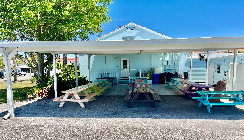 102 Bay St a Venice, FL Mobile or Manufactured Home for Sale