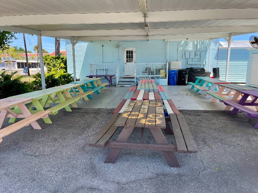 102 Bay St a Venice, FL Mobile or Manufactured Home for Sale