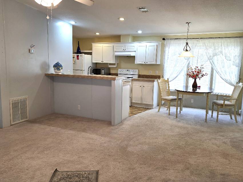 6968 W Falkirk Lane a Homosassa, FL Mobile or Manufactured Home for Sale