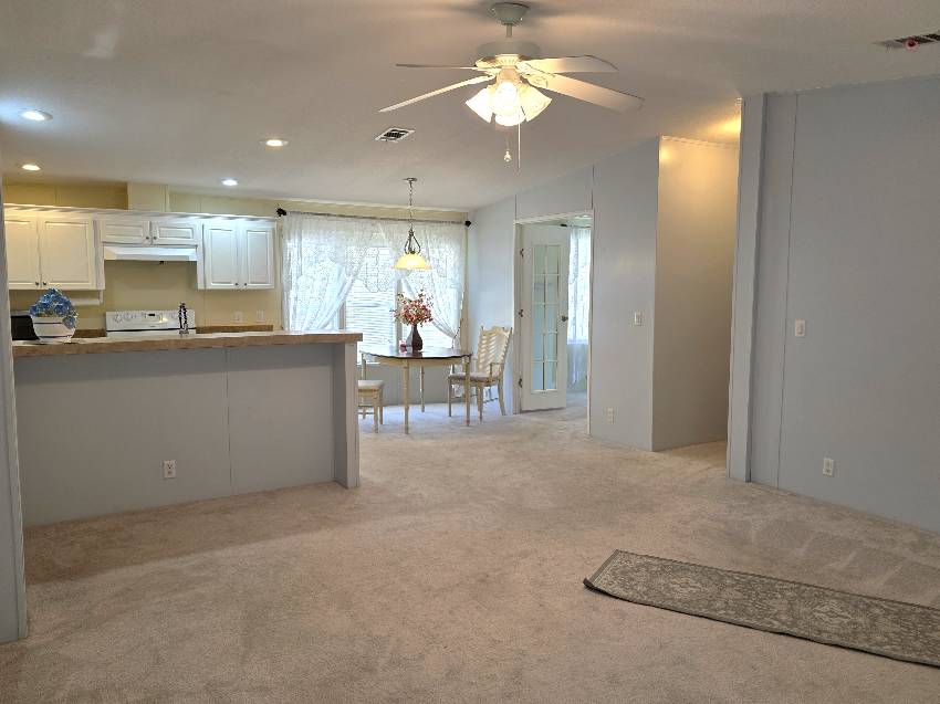 6968 W Falkirk Lane a Homosassa, FL Mobile or Manufactured Home for Sale