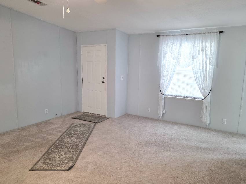 6968 W Falkirk Lane a Homosassa, FL Mobile or Manufactured Home for Sale