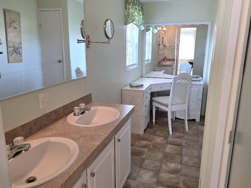 6968 W Falkirk Lane a Homosassa, FL Mobile or Manufactured Home for Sale