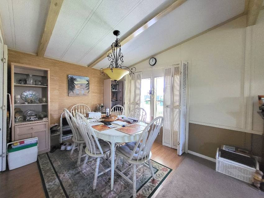 5514 Yarmouth Lane a Sarasota, FL Mobile or Manufactured Home for Sale
