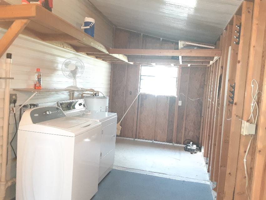 2132 Sabal Palm Drive a Lakeland, FL Mobile or Manufactured Home for Sale