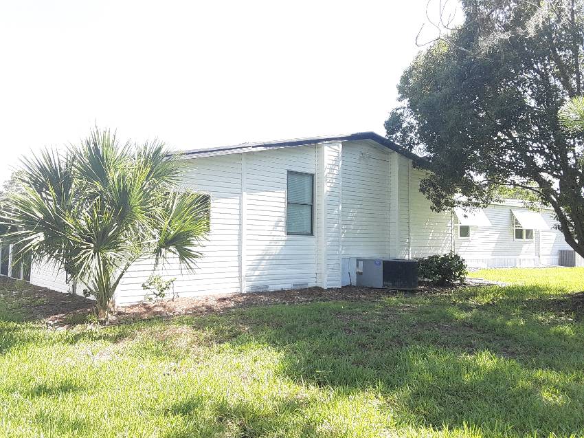 2132 Sabal Palm Drive a Lakeland, FL Mobile or Manufactured Home for Sale