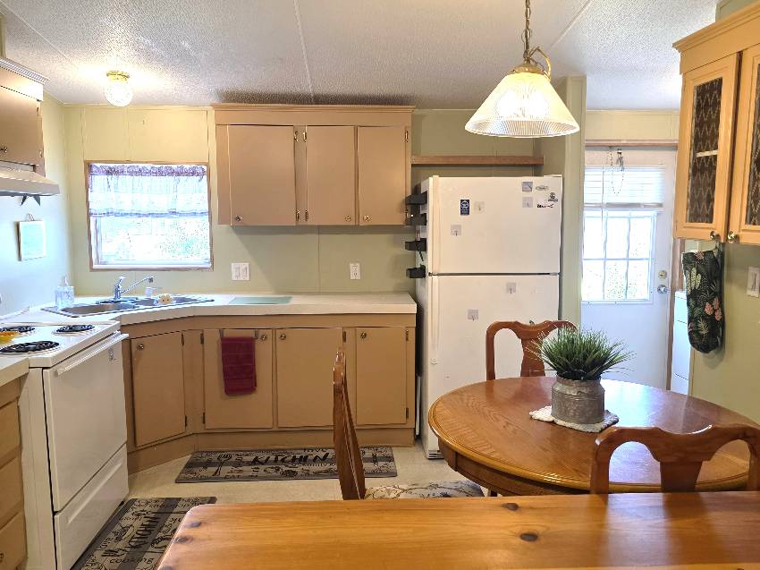 10272 S Cadbury Terrace a Homosassa, FL Mobile or Manufactured Home for Sale