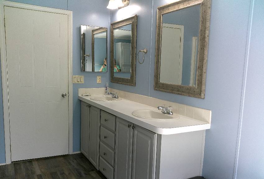 609 Tulip Circle a Auburndale, FL Mobile or Manufactured Home for Sale
