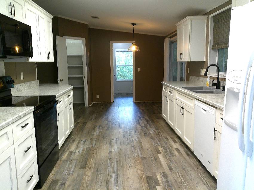 609 Tulip Circle a Auburndale, FL Mobile or Manufactured Home for Sale