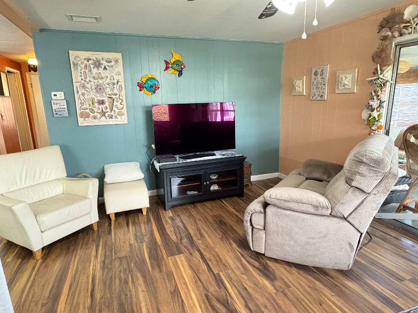 465 Zacapa a Venice, FL Mobile or Manufactured Home for Sale
