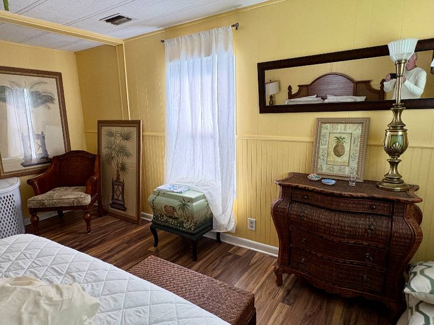 465 Zacapa a Venice, FL Mobile or Manufactured Home for Sale