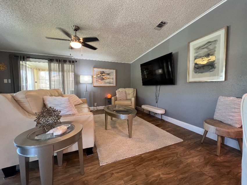 5721 Scarborough Ln a Sarasota, FL Mobile or Manufactured Home for Sale
