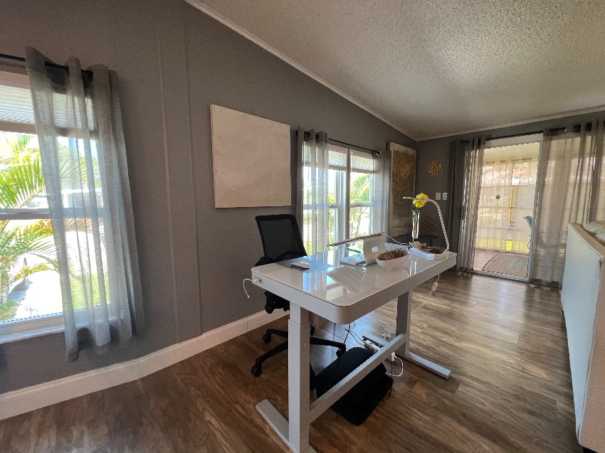 5721 Scarborough Ln a Sarasota, FL Mobile or Manufactured Home for Sale