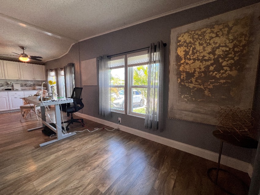 5721 Scarborough Ln a Sarasota, FL Mobile or Manufactured Home for Sale