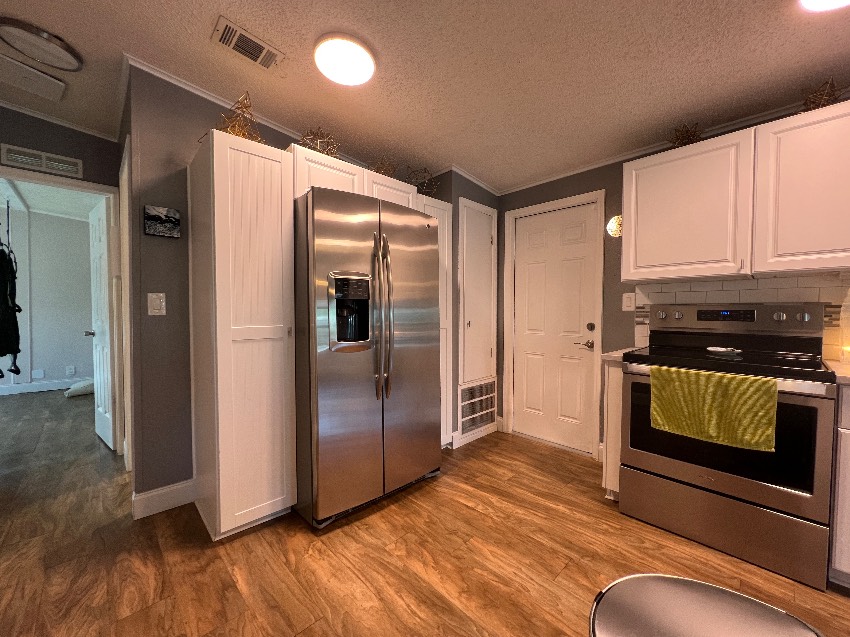 5721 Scarborough Ln a Sarasota, FL Mobile or Manufactured Home for Sale