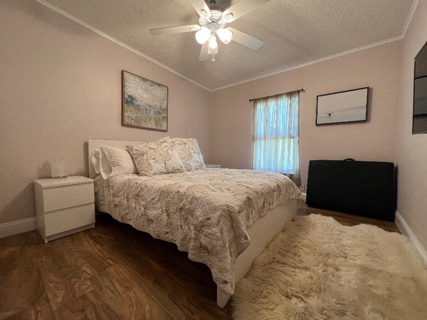 5721 Scarborough Ln a Sarasota, FL Mobile or Manufactured Home for Sale