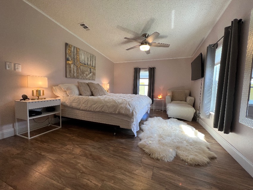 5721 Scarborough Ln a Sarasota, FL Mobile or Manufactured Home for Sale