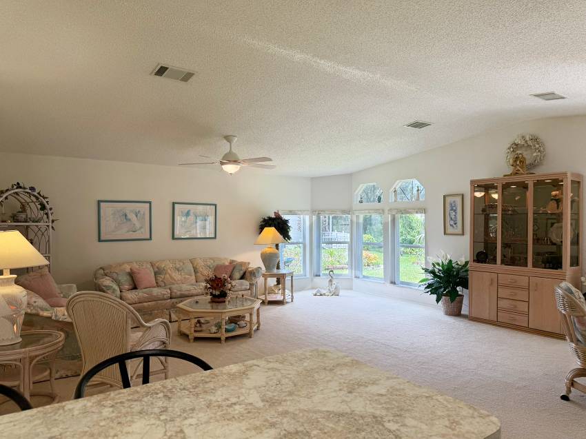 242 Gardenia Lane a Parrish, FL Mobile or Manufactured Home for Sale