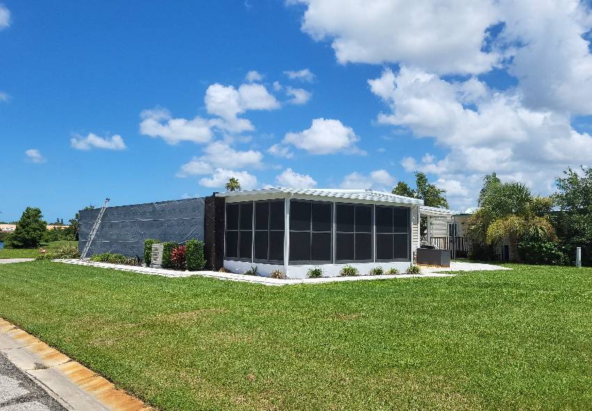 8445 Carrie Lane a Sarasota, FL Mobile or Manufactured Home for Sale