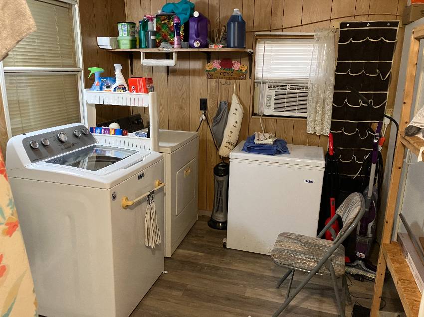 9267 Us98 a Dade City, FL Mobile or Manufactured Home for Sale