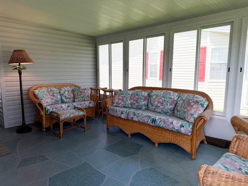 153 Juniper Trace a Parrish, FL Mobile or Manufactured Home for Sale