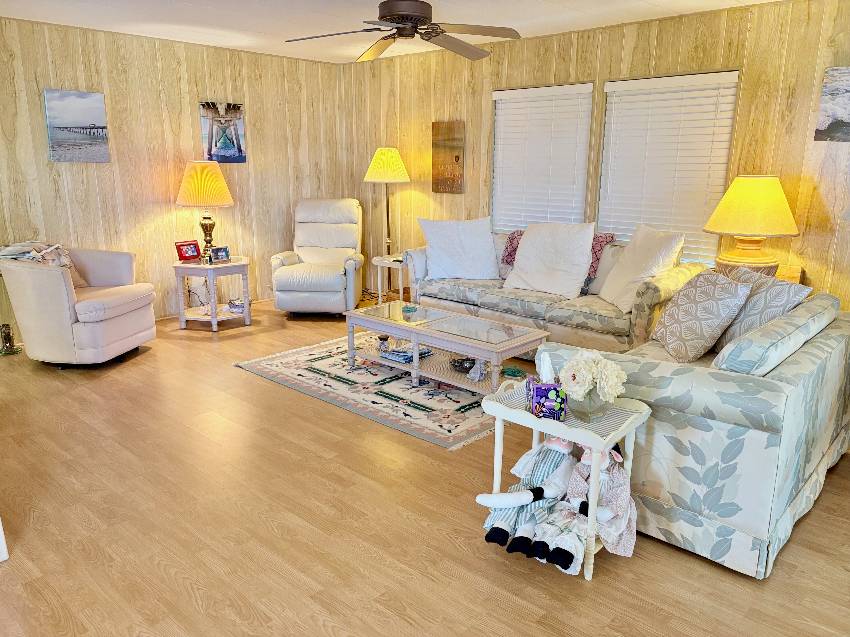 931 Vincent a Venice, FL Mobile or Manufactured Home for Sale