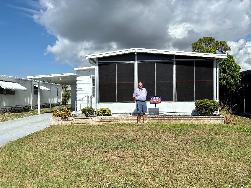 Mobile Home for sale in FL