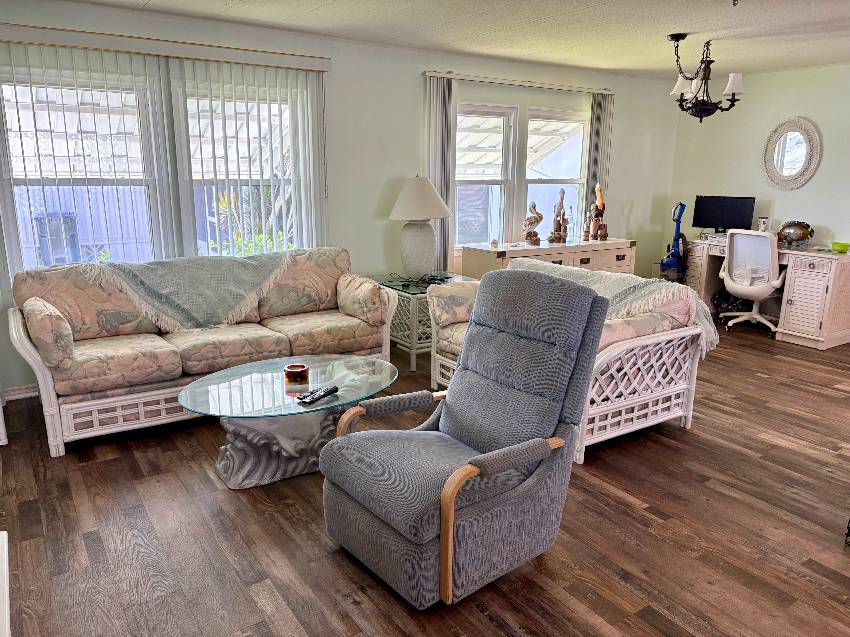 960 Freeport a Venice, FL Mobile or Manufactured Home for Sale
