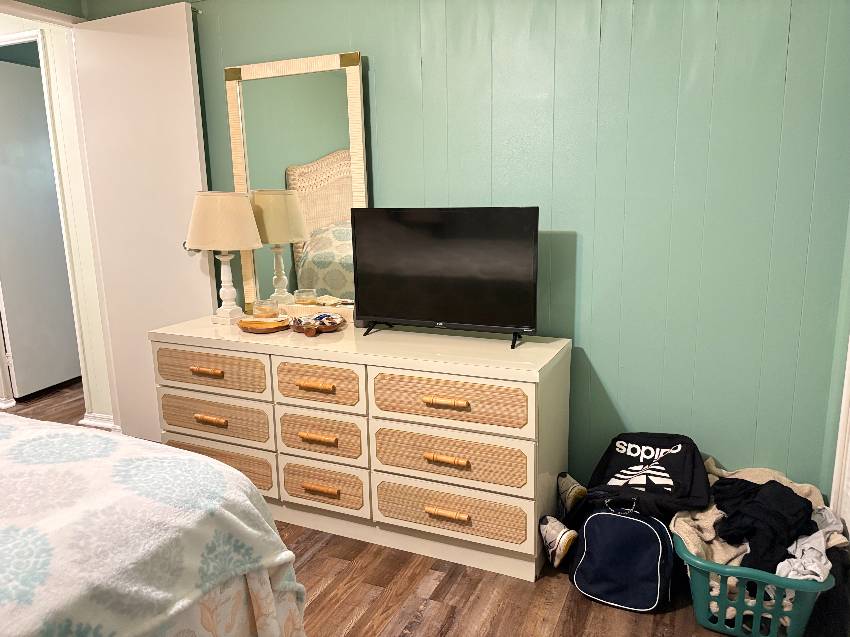 960 Freeport a Venice, FL Mobile or Manufactured Home for Sale