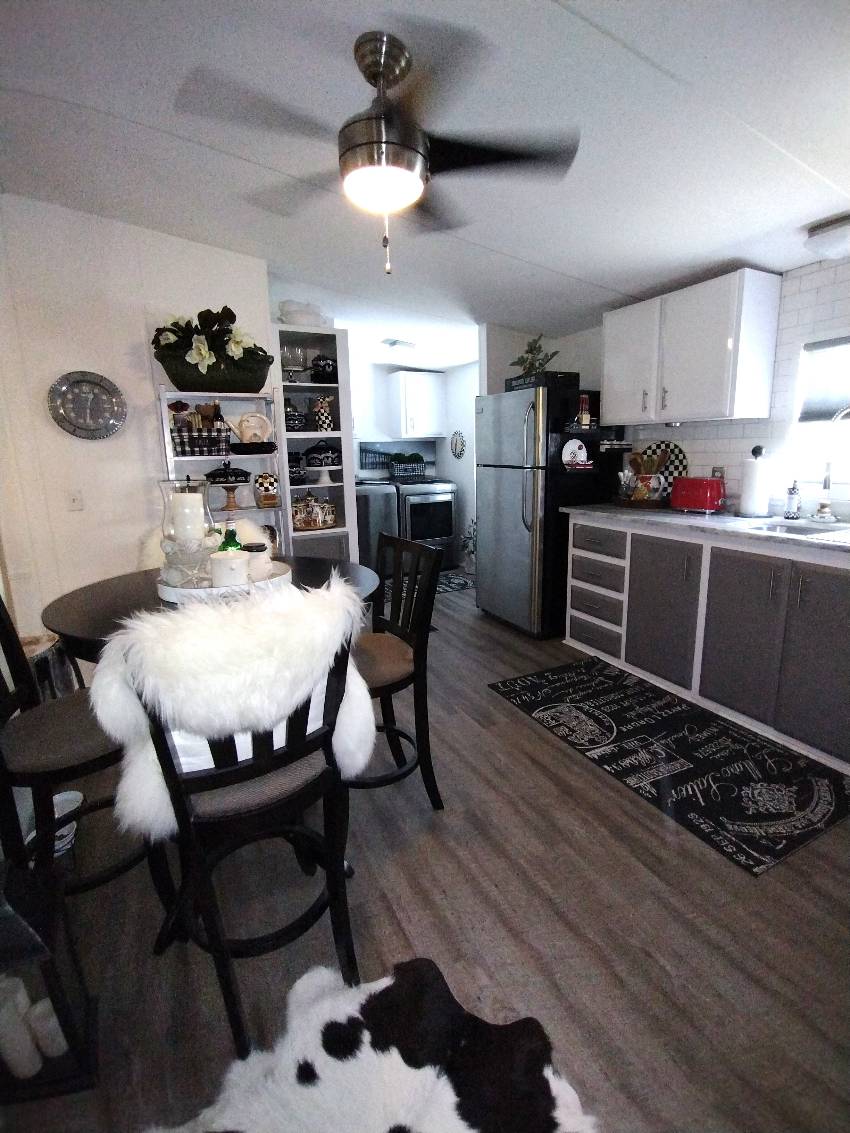 40 Fairway Drive a Auburndale, FL Mobile or Manufactured Home for Sale