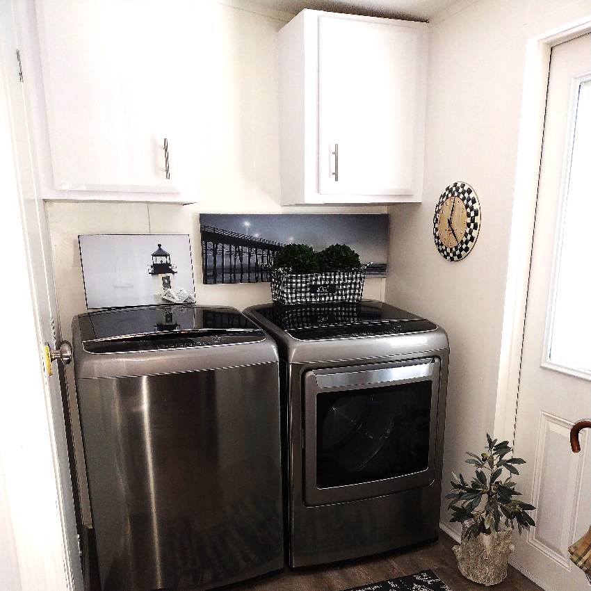 40 Fairway Drive a Auburndale, FL Mobile or Manufactured Home for Sale