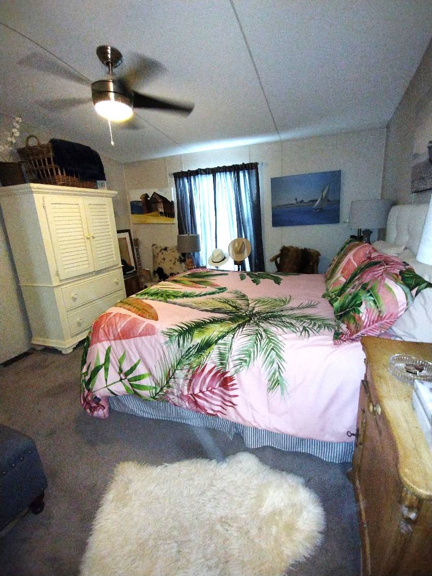 40 Fairway Drive a Auburndale, FL Mobile or Manufactured Home for Sale