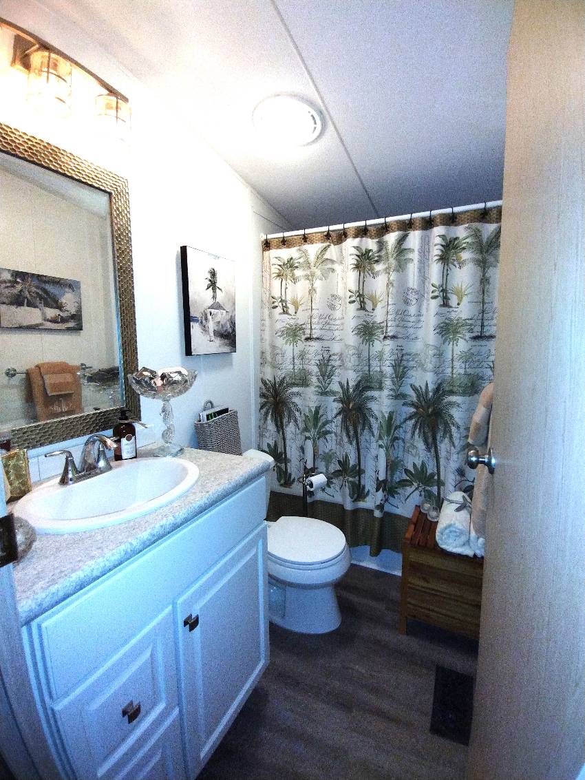 40 Fairway Drive a Auburndale, FL Mobile or Manufactured Home for Sale