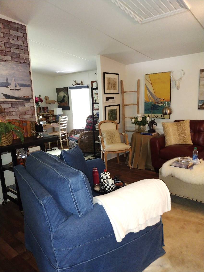 40 Fairway Drive a Auburndale, FL Mobile or Manufactured Home for Sale