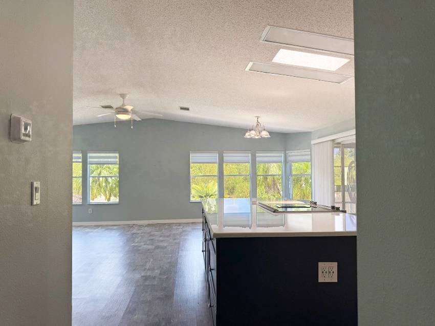 157 Palm Blvd a Parrish, FL Mobile or Manufactured Home for Sale
